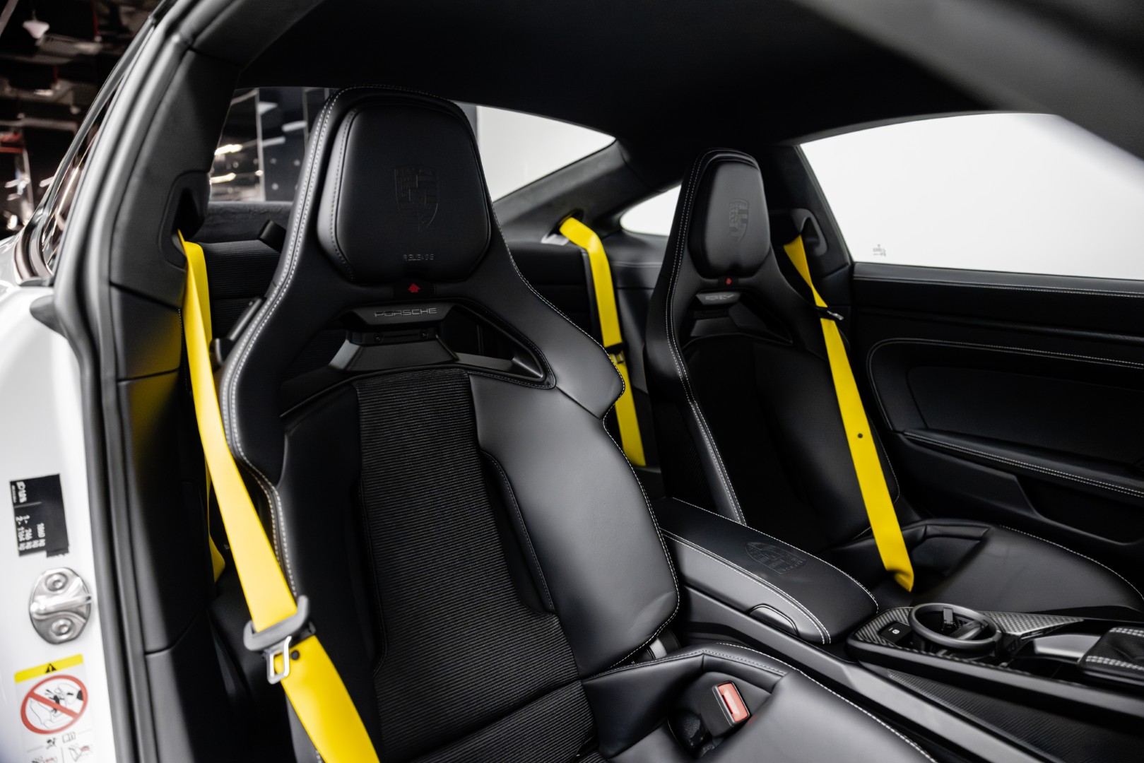 2025 PORSCHE 911 GT3 TOURING | MAIN DEALER WARRANTY | HIGH SPEC